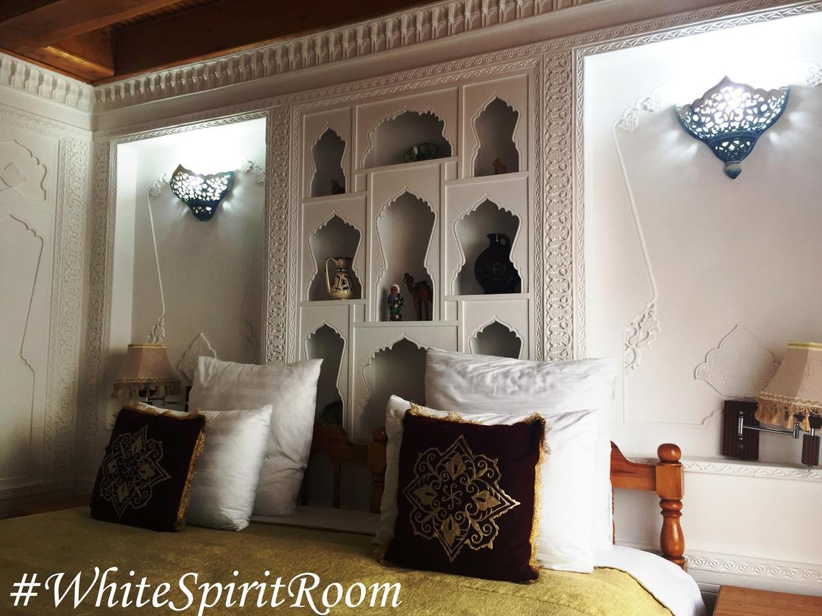Amelia Boutique Hotel Bukhara Esterno foto